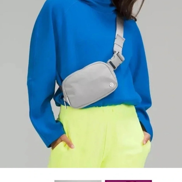 Lululemon Athletica Everywhere belt bag 1L Silver Drop - Picture 8 of 17